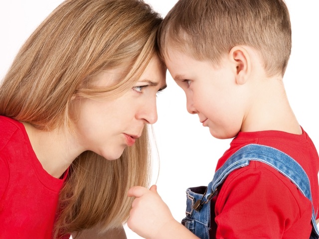 Sfaturile psihologului: Ce facem atunci când copilul...?