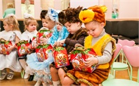 Муниципалитет предоставит Рождественские подарки малышам в детских садах Кишинэу